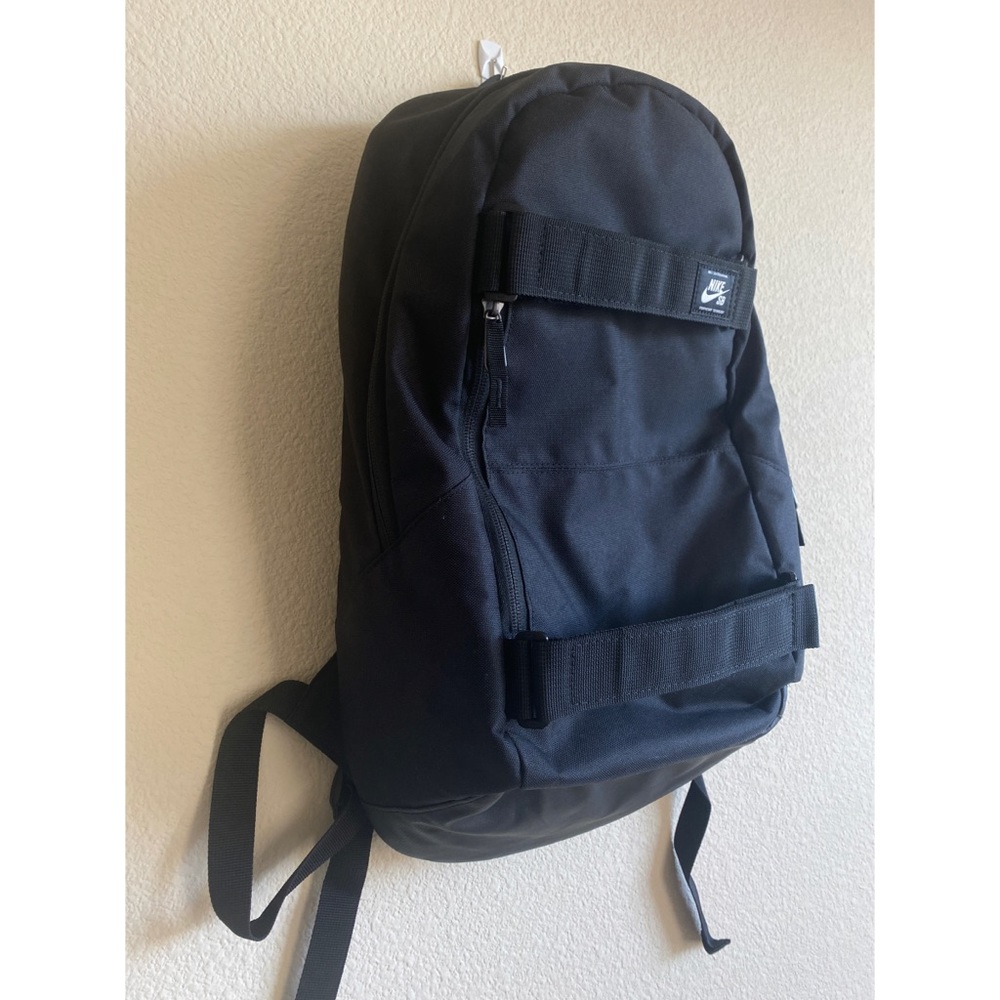 Nike Backpack Perfect Condition - image 2